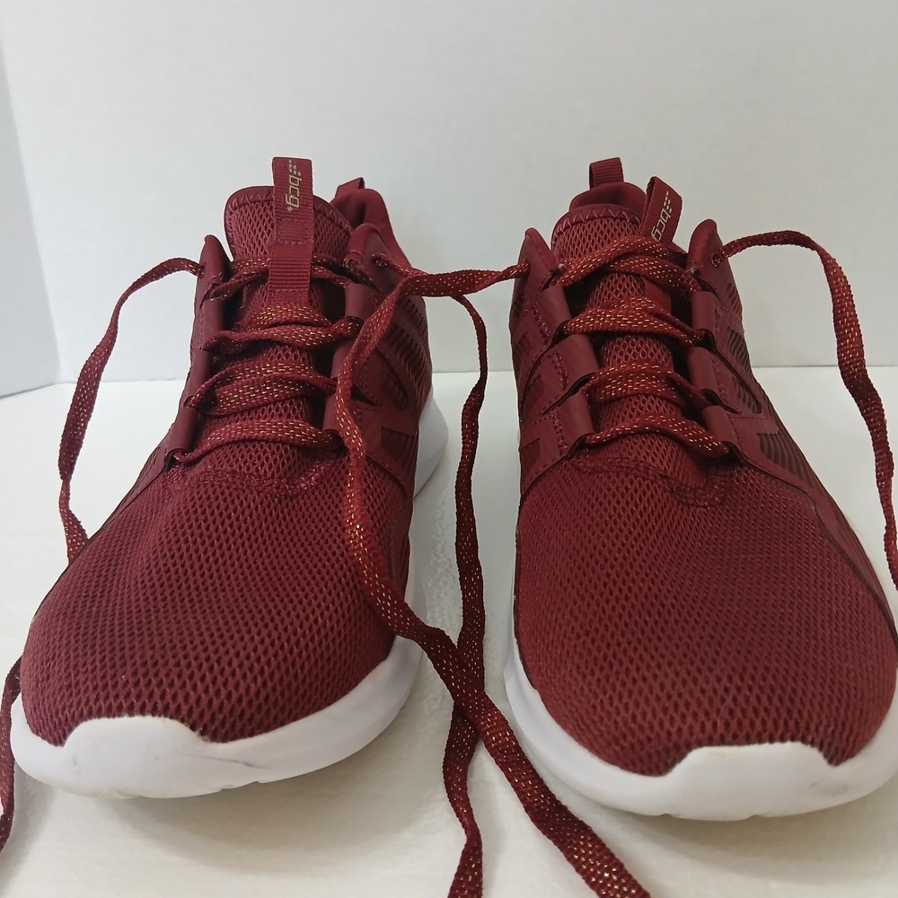 BCG Women's Shoes Size 10B Maroon Training Sneaker Memory Foam Breathable Knit